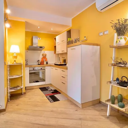 Будинок відпочинку Colleoni 20 *