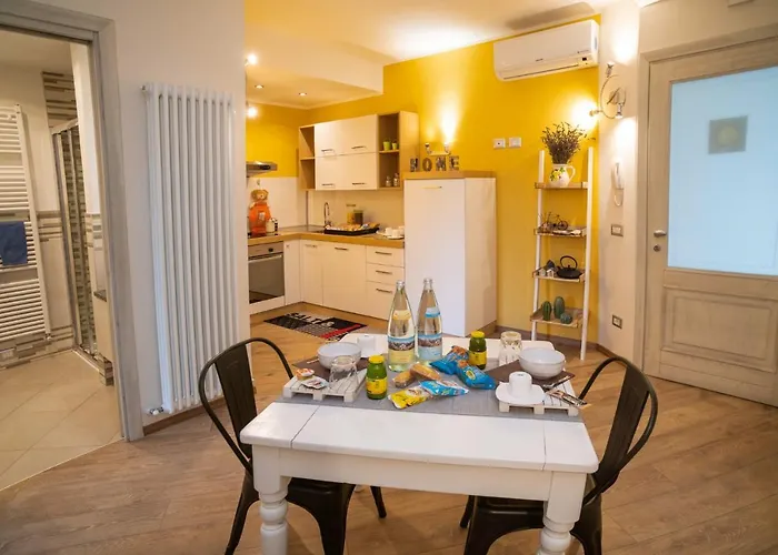 Holiday home Colleoni 20 *