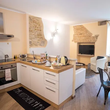 度假居 科莱奥尼20号度假屋 贝尔加莫