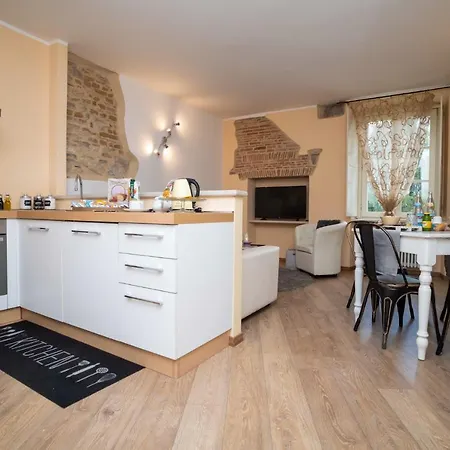 度假居 科莱奥尼20号度假屋